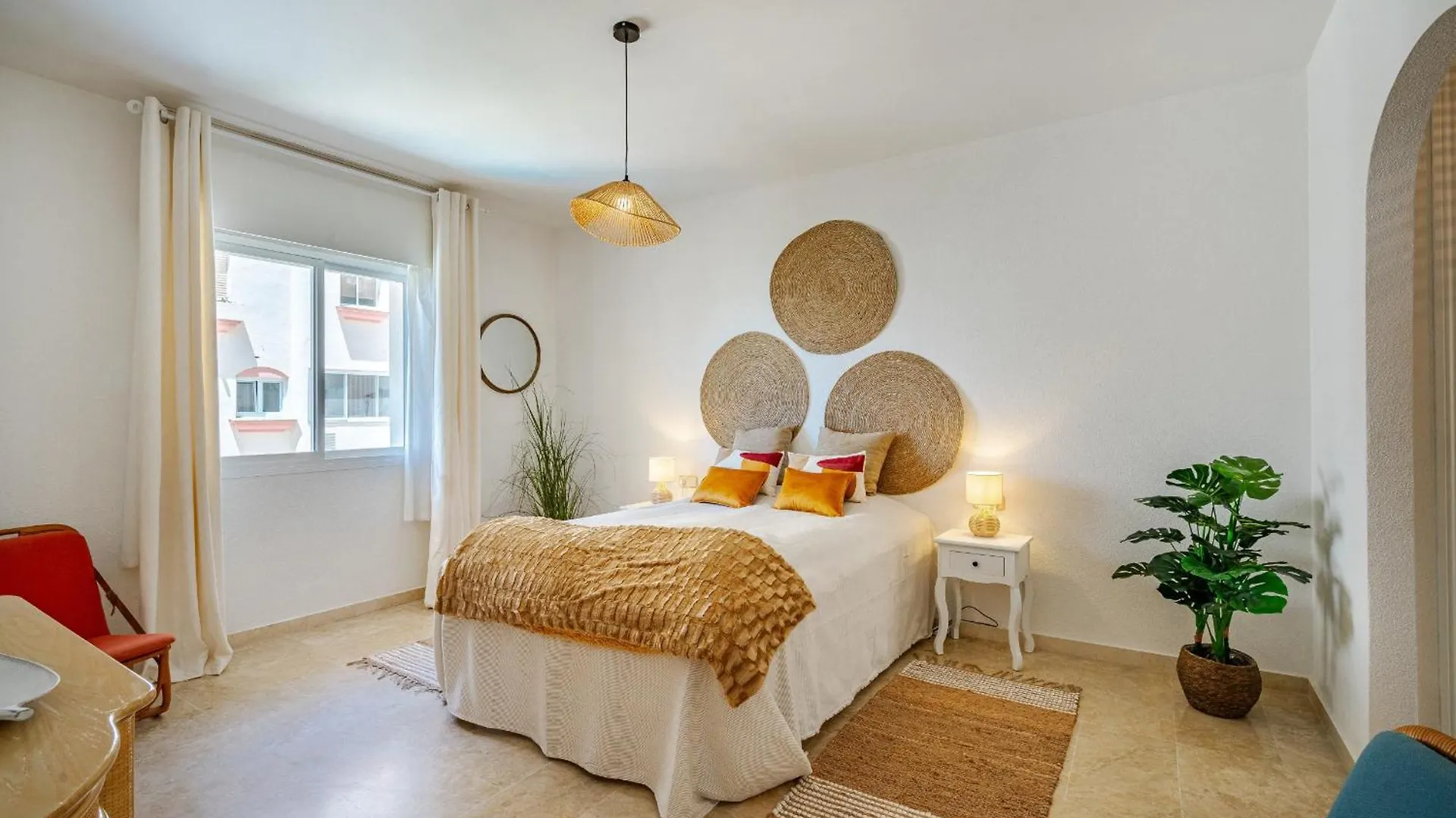 39 Front Row Panoramic Sea View Estepona Apartment