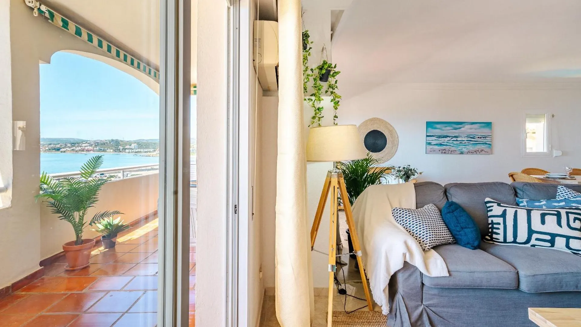Apartment 39 Front Row Panoramic Sea View Estepona